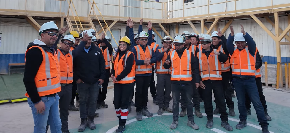 Desde Escondida, un saludo que nos conecta