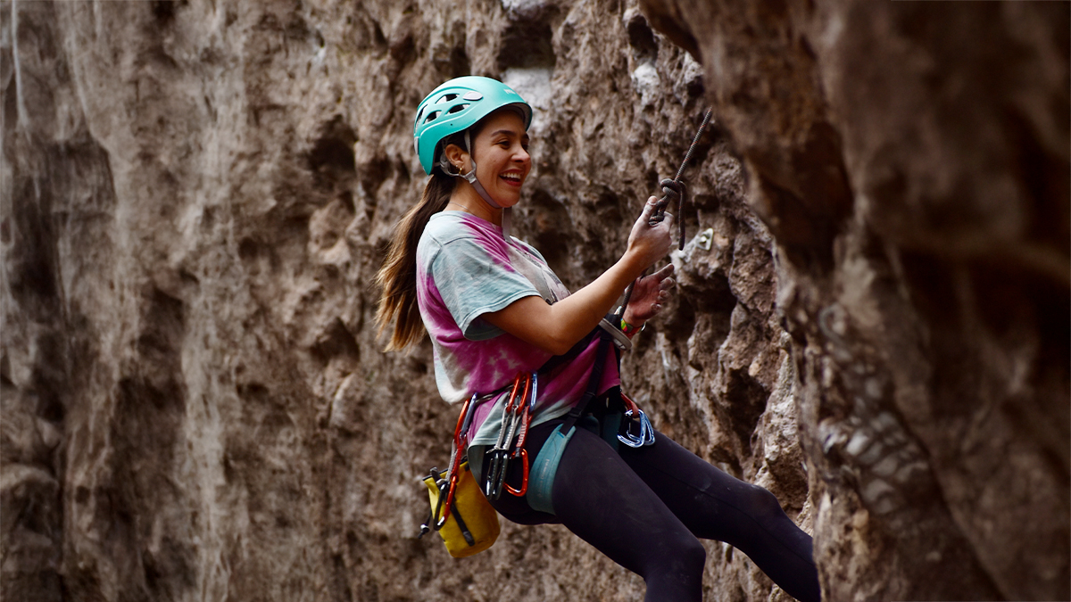 Javiera Guemmes – Escalando datos y montañas